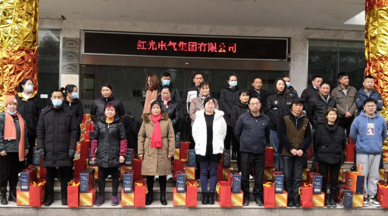 工会慰问送温暖，浓浓眷注显真情